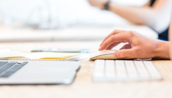 Terceirização x equipe interna: qual é a melhor escolha para a sua empresa?